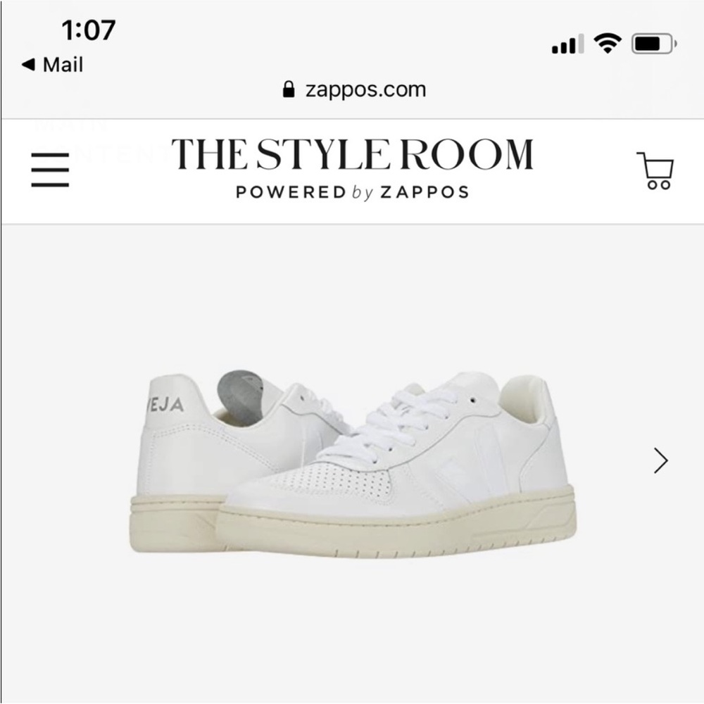 Veja V10 all white sneakers